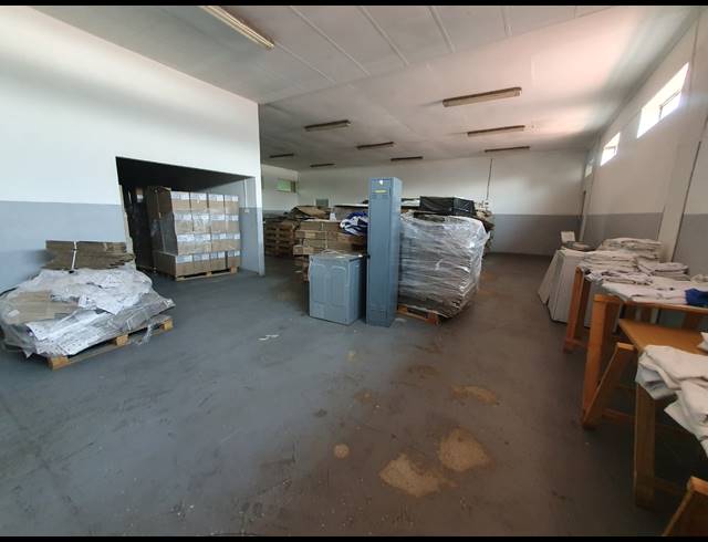 3,012M² WAREHOUSE FOR SALE IN OPHIRTON